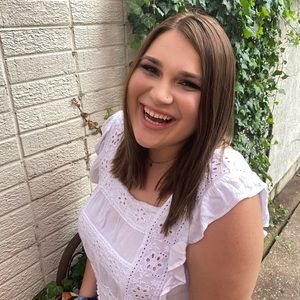 Meet your Posher, Carley